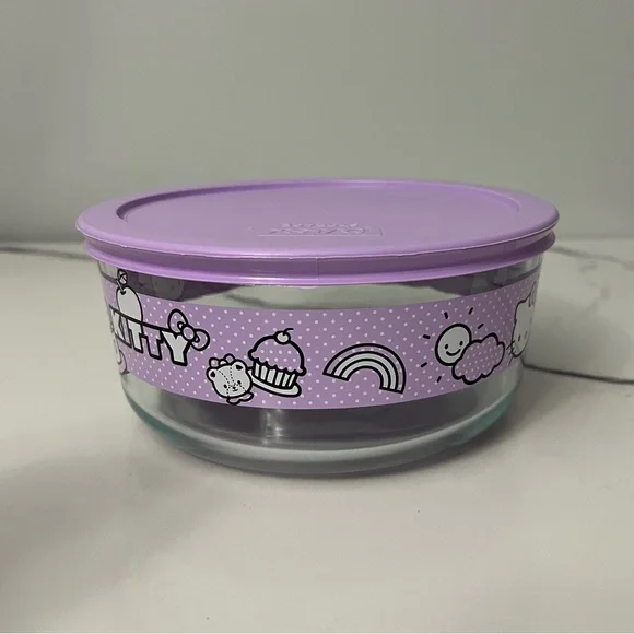 NEW Large Hello Kitty Pyrex Container - Picture 2 of 4